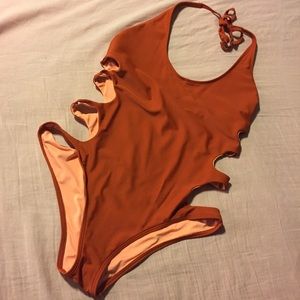 AERIE cut out one piece swimsuit 🌊
